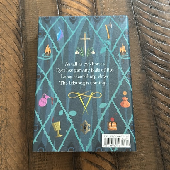 J K ROWLING THE ICKABOG BOOK NEW - Picture 2 of 2